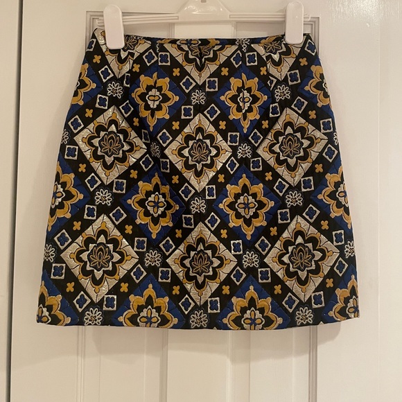 LOFT mini jacquard skirt - Picture 2 of 5